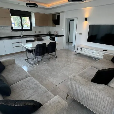 Kadriye Luxury With Detached Pool Elexus 1